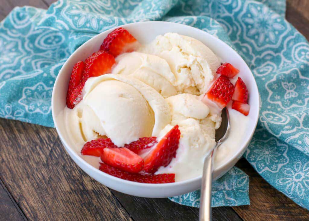 Rich, Creamy Homemade Ice Cream Recipe