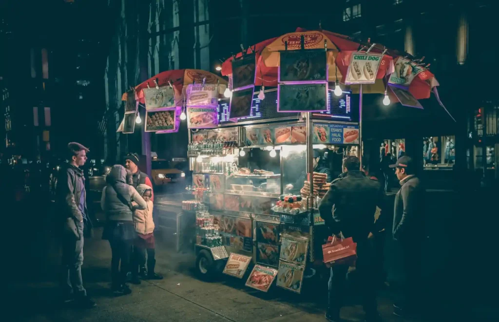 6 Popular Food Items You Can Sell at Food Carts and Kiosks